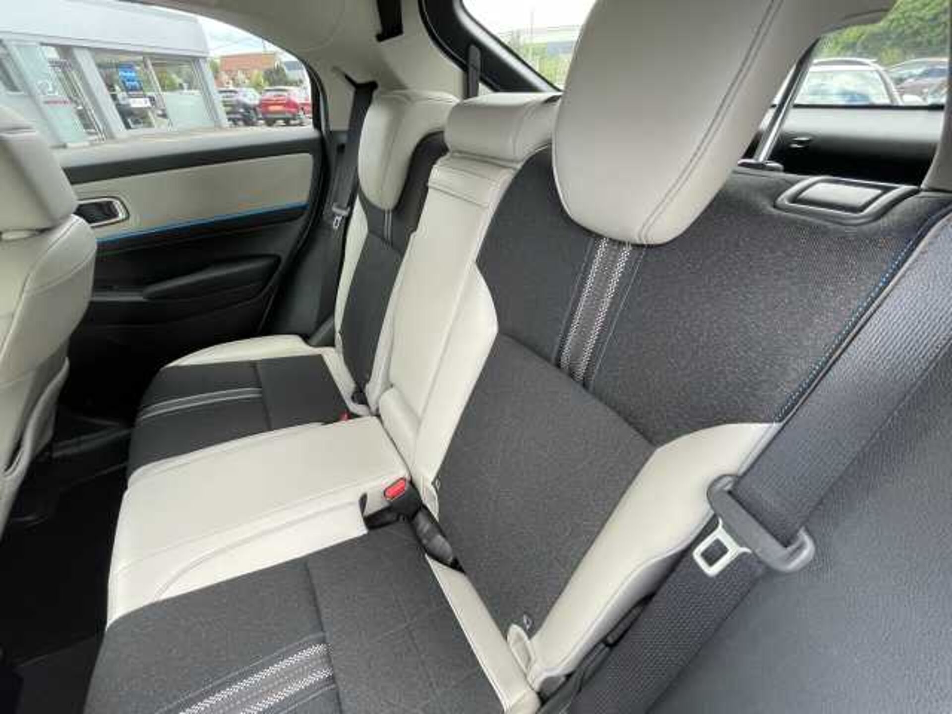 Honda HR-V Hybrid 1.5 eHEV Advance Style 5dr CVT 