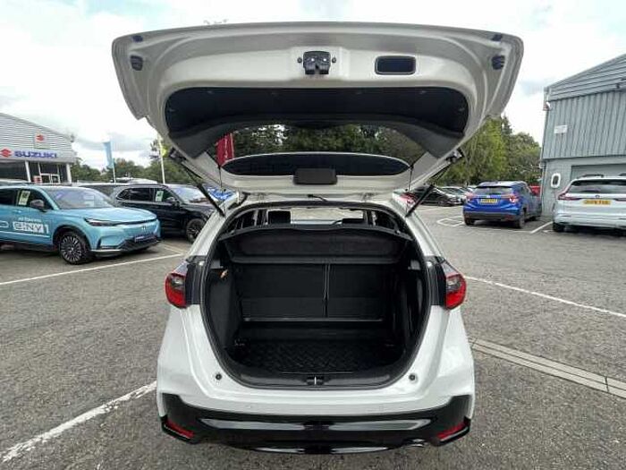 Honda Jazz Hybrid 1.5 i-MMD Hybrid Advance Sport eCVT 