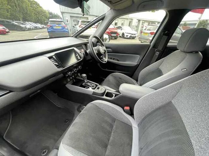 Honda Jazz Hybrid 1.5 i-MMD Hybrid Advance Sport eCVT 