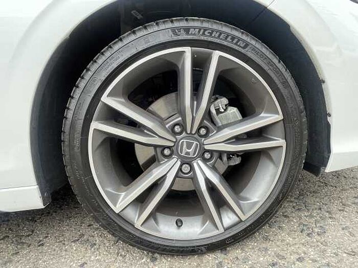 Honda Civic Hybrid 2.0 eHEV Advance 5dr CVT 