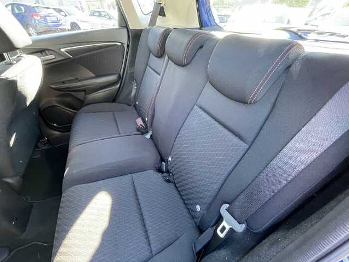Honda Jazz 1.5 i-VTEC Sport Navi 5dr 